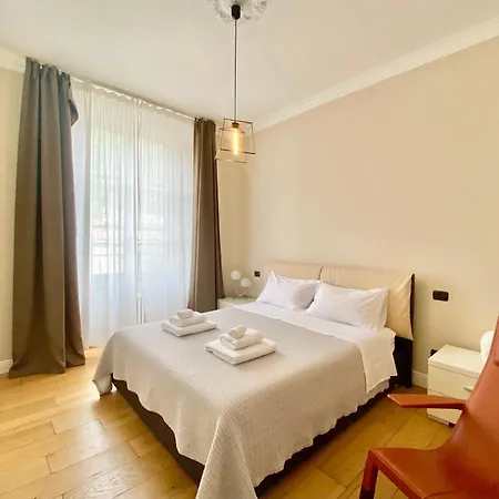 Апартаменты Vincent's Artwork Комо